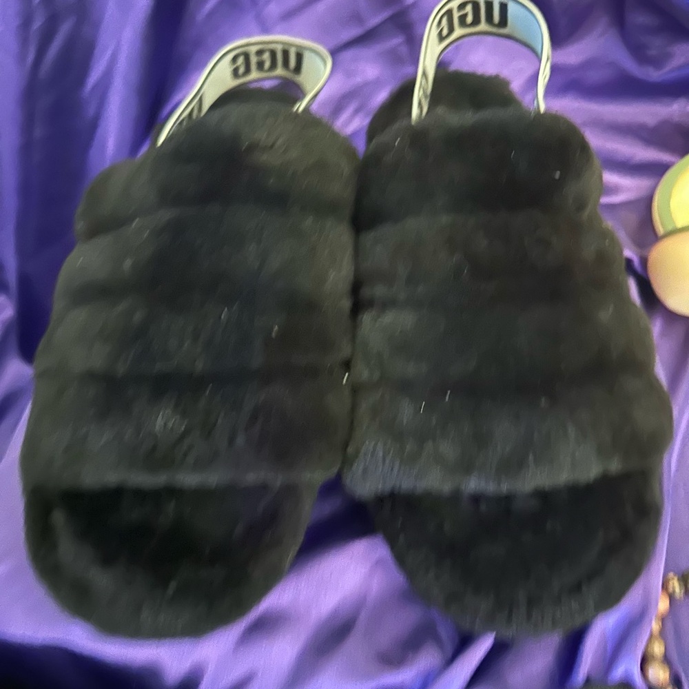 UGG Black Fluffy Slides